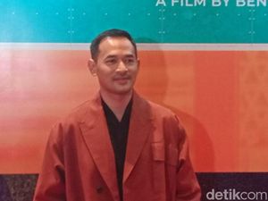 Video: Oka Antara Pernah Kepikiran Jadi Rapper Lagi Nggak Sih?