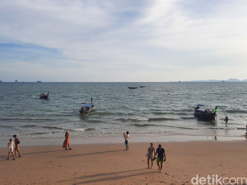 Pantai Ao Nang, Krabi