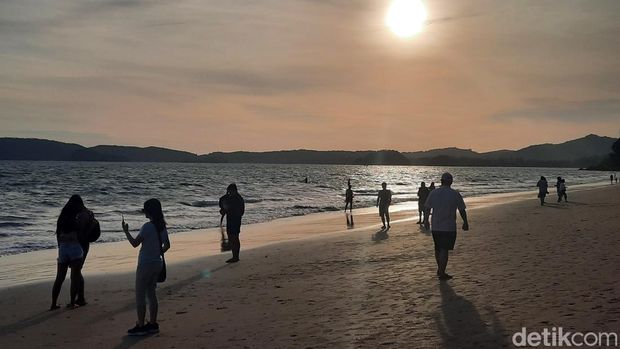 Pantai Ao Nang, Krabi