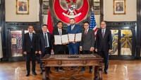 Nilai investasi mencapai US$ 500 atau sekitar Rp 7,5 triliun di sektor energi hijau pembuatan panel surya dan modul surya. Bahlil menyebut penandatanganan kerja sama ini adalah bentuk upaya pemerintah mendorong transisi energi dan mendorong keterbukaan dengan Pemerintah Amerika Serikat (AS). 