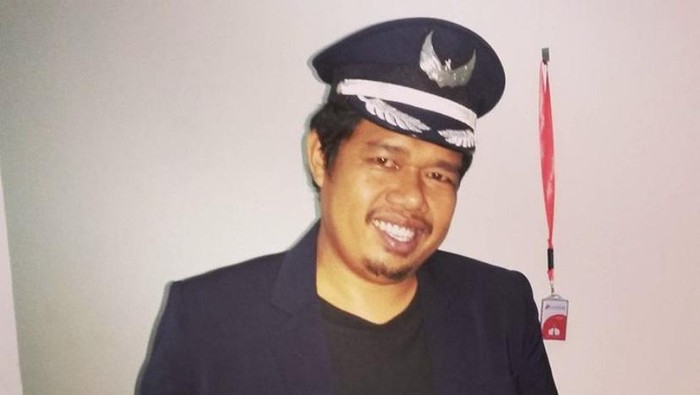 Pilot SAM Air Kapten Hari Permadi.