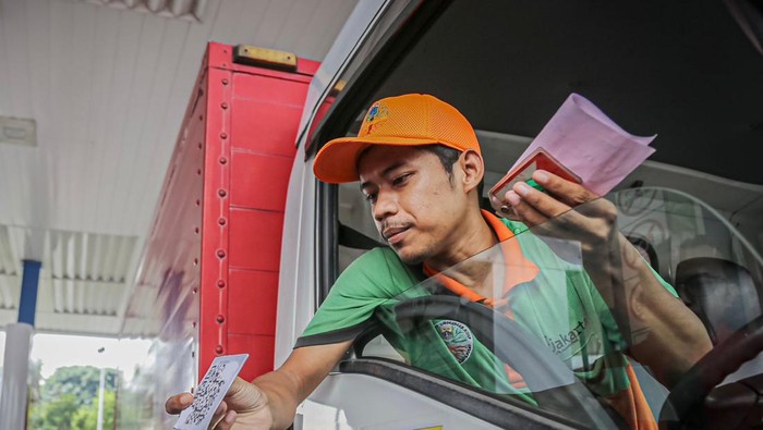 Beli solar subsidi wajib pakai qr code