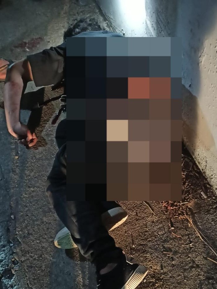Seorang Pria Ditemukan Tewas Bersimbah Darah di Belakang UMM