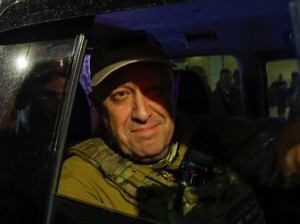 Kontrak Misterius Rusia Berujung Pasukan Wagner Batal Berontak
