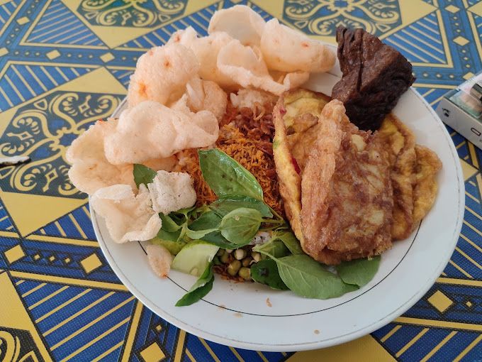 Tempat makan nasi ulam di Jakarta