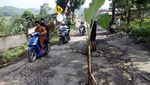 Akses Jalur Wisata di Bogor Rusak Parah