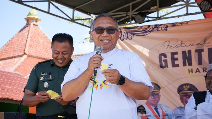 Bupati Sukabumi H. Marwan Hamami