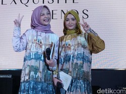 7 Gaya Kakak Beradik Kocak Arafah dan Halda, Bikin Pangling Tampil Anggun