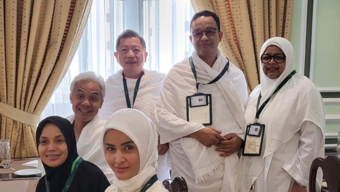 Ganjar Pranowo bertemu Anies Baswedan di sela ibadah haji, Senin (26/6/2023).