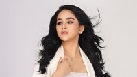 Hana Hanifah dalam kesempatan itu menegaskan lagi tak pernah ada hubungan dengan Christian Sugiono. (Foto: dok Instagram)