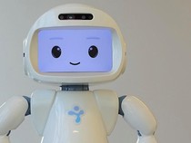 Melihat Wujud Robot Medis yang Bisa Lakukan Operasi Jarak Jauh