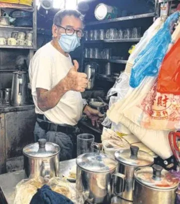 Jual Kopi Murah, Pemilik Kedai Dipaksa Menaikkan Harga Oleh Pelanggan