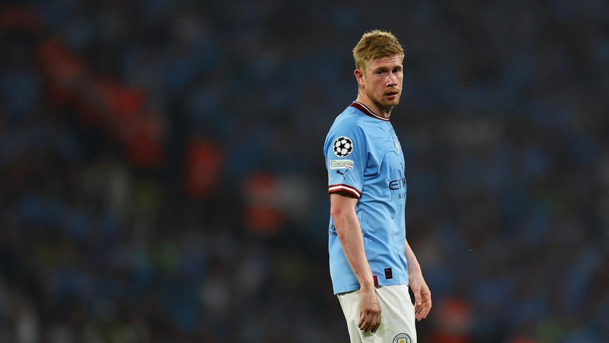 Kevin De Bruyne kemungkinan absen di awal musim (REUTERS/MOLLY DARLINGTON)
