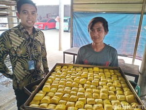 Kisah Gilang, Milenial Pemilik 50 Gerai Gorengan di Serang