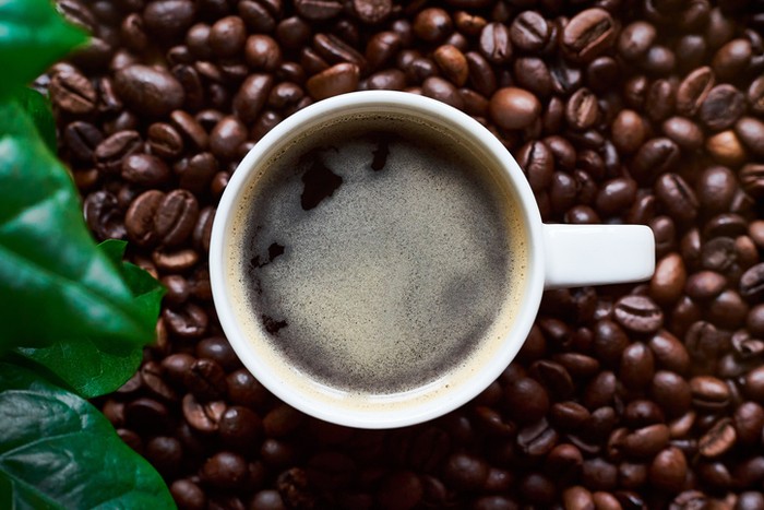 Mana yang Lebih Sehat Kopi Atau Soda? Ini Penjelasan Ahli