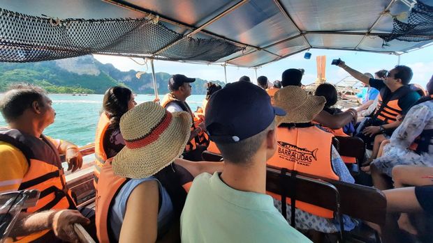 Perahu wisata di Krabi, Thailand
