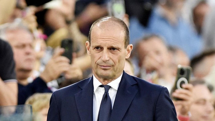 Soccer Football - Serie A - Juventus v AC Milan - Allianz Stadium, Turin, Italy - May 28, 2023 Juventus coach Massimiliano Allegri before the match REUTERS/Massimo Pinca