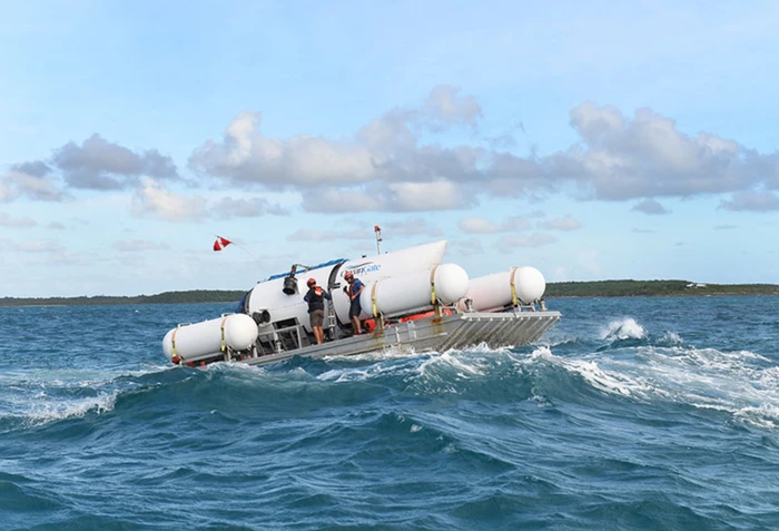 Pemandangan dari kapal selam Titan