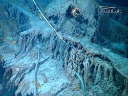 Pemandangan dari Dalam Kapal Selam Titan, Indah Sekaligus Seram