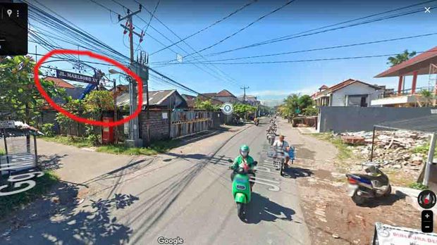 Pencocokan lokasi Jalan Pura Demak, Denpasar yang menjadi lokasi video penjual donat dapat uang Rp7,5 juta dari bule. (Tangkapan layar instagram)