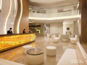 Pantas Nyaman, Ternyata Lobi Hotel Dirancang untuk Menghipnotis Tamu