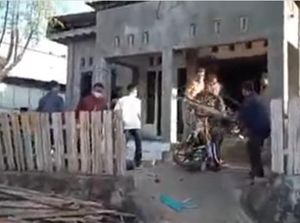Viral, Keluarga Perempuan Rusak Rumah-Motor Calon Besan gegara Batal Nikah