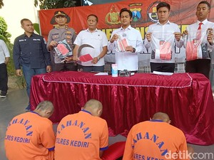 Polisi Ungkap Motif dan Kronologi Pesilat di Kediri Bacok Warga