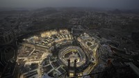 Pandangan udara Masjidil Haram, Makkah, Arab Saudi, Minggu (25/6/2023). (AP Photo/Amr Nabil)