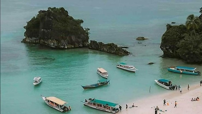 Pulau Kalimantung - (Sumber Foto Instagram Travelsiantar)