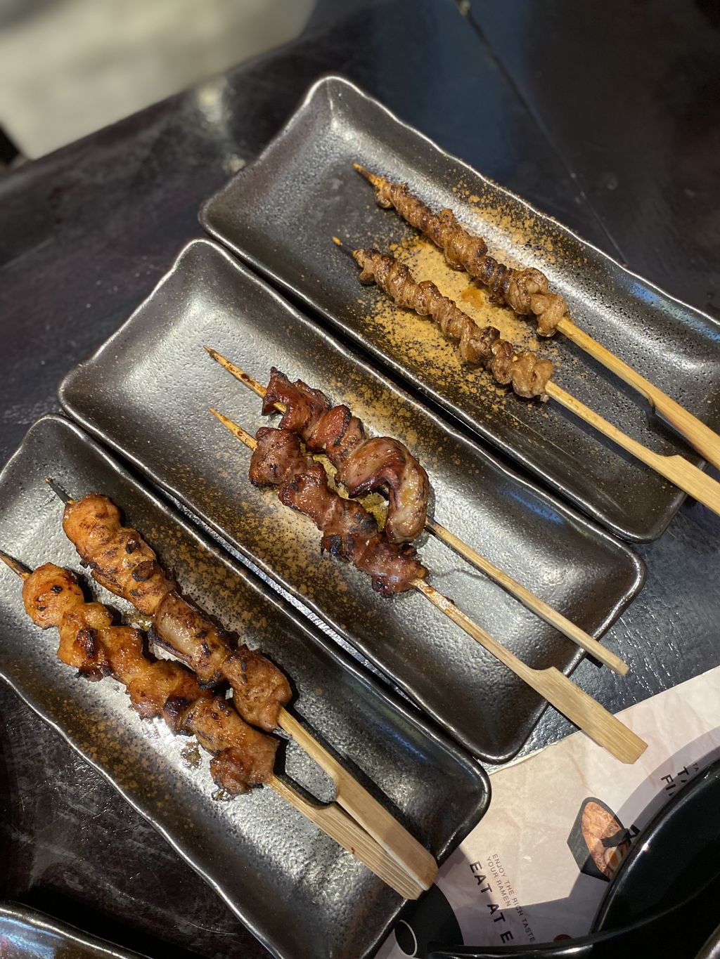 Ramen Beast, tempat makan ramen di PIK yang sajikan kuah kaldu umami.
