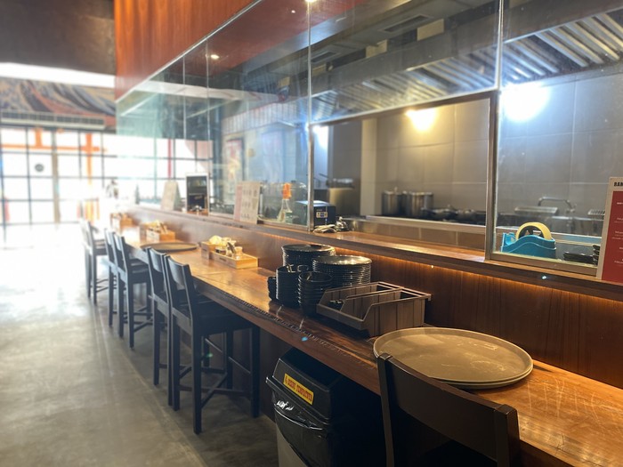 Ramen Beast Ramen Beast, tempat makan ramen di PIK yang sajikan kuah kaldu umami.