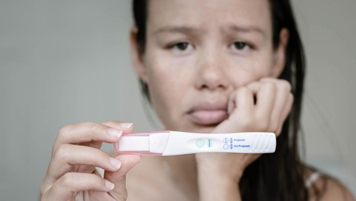 Ciri-ciri Mandul pada Wanita dan Pria dan Kemungkinan Penyebabnya