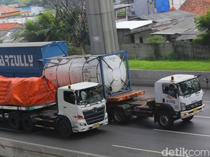 Truk Dilarang Beroperasi Selama Libur Idul Adha
