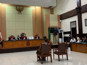 Cerita Editor Sempat Khawatir Usai Podcast Haris Azhar Dipolisikan Luhut