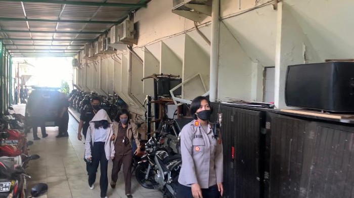 AG datangi PN Jaksel (Mulia-detikcom)