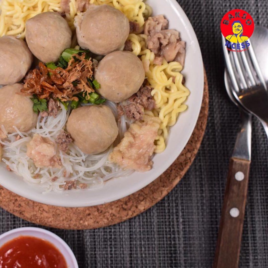 Bisnis kuliner milik komedian