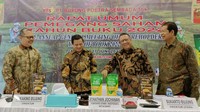 Rapat Umum Pemegang Saham Tahunan (RUPST) dihadiri oleh Direktur Utama HOKI Sukaking Bujung, Direktur HOKI Budiman Susilo, Direktur Utama HIS Sukarto Bujung, dan Komisaris Utama HOKI Jonathan Jochanan. 