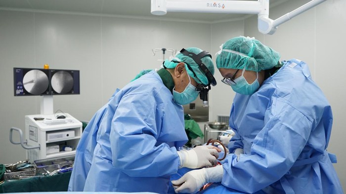 RS Royal Progress Menjawab: Olahraga Apa untuk Mengatasi Pegal Kelamaan Duduk?