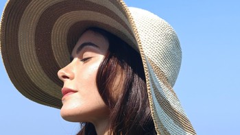 Kamera ini memiliki diafragma f/1.8 yang menjadikannya dapat mengambil142% lebih banyak cahaya jika dibandingkan dengan Find X5 Pro.  Foto: Josina/detikINET