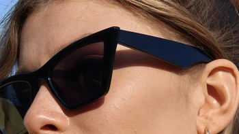 Modul kamera ultra lebar ini memiliki tingkat aberasi kurang dari 1% yang memungkinkan Anda menangkap garis pada foto arsitektural yang tajam tanpa distorsi. Foto: Josina/detikINET