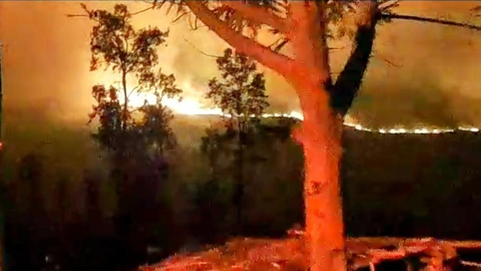 ijen terbakar