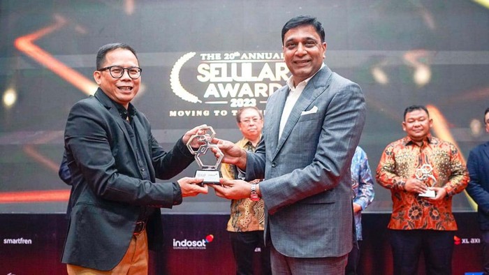 Selular Award 2023 sukses digelar di Jakarta, Senin (26/06). Indosat Ooredoo Hutchison meraih sejumlah penghargaan.
