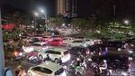 Potret Kemacetan Ruas Jalan Surabaya Arah Sidoarjo Sambut Long Weekend