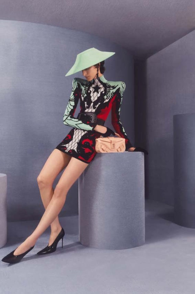 Inilah koleksi terbaru Balmain Resort 2024. Dok. Balmain.