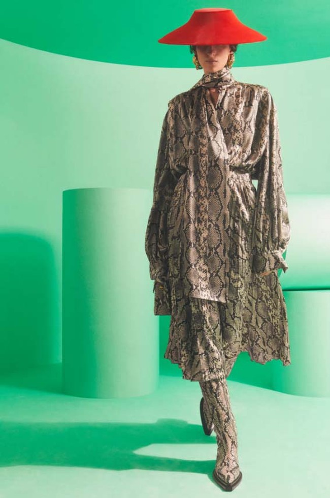 Inilah koleksi terbaru Balmain Resort 2024. Dok. Balmain.