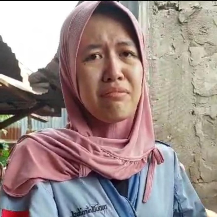 Mahasiswi Unsri ini menangi karena laptop berisi bahan skripsi ludes terbakar