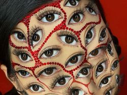 Karya Makeup Artist Ini Bikin Mata Warganet Tercengang dan Terkecoh