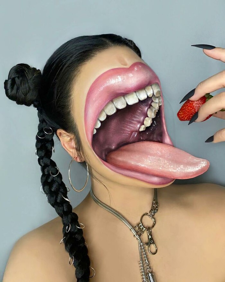 Makeup artist mencengangkan mata