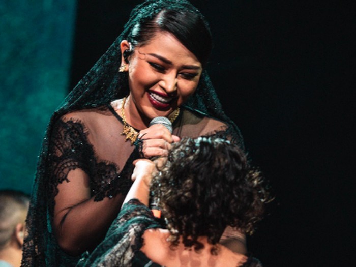 Mutia Ayu dan Gewa ‘Bertemu’ Glenn Fredly