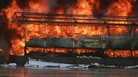 Pembakaran narkotika ilegal dilakukan selama upacara pemusnahan untuk menandai Hari Internasional Menentang Penyalahgunaan Narkoba dan Peredaran Gelap.